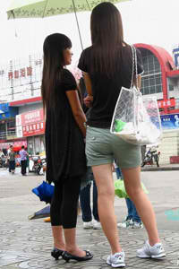 亚洲熟女乱色综合一区小说